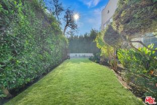 743 N Las Palmas Ave - Photo 1 of 1