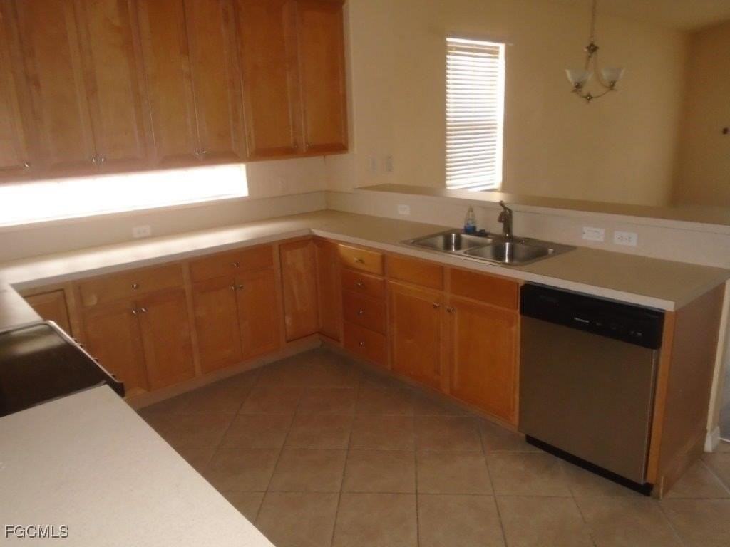 11573 Plantation Preserve Cir S - Photo 3 of 7