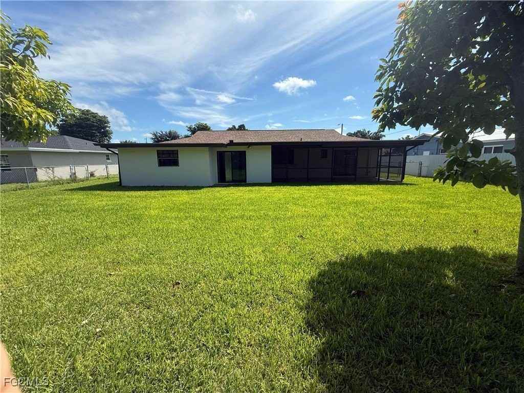 4524 Se 11th Pl - Photo 6 of 31