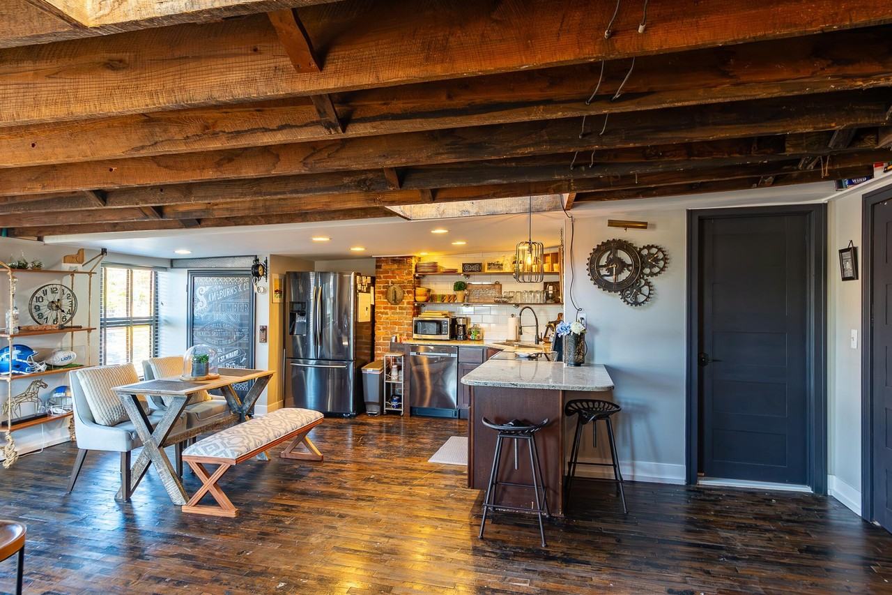 104 W Main St Unit 304 #304 - Photo 3 of 23