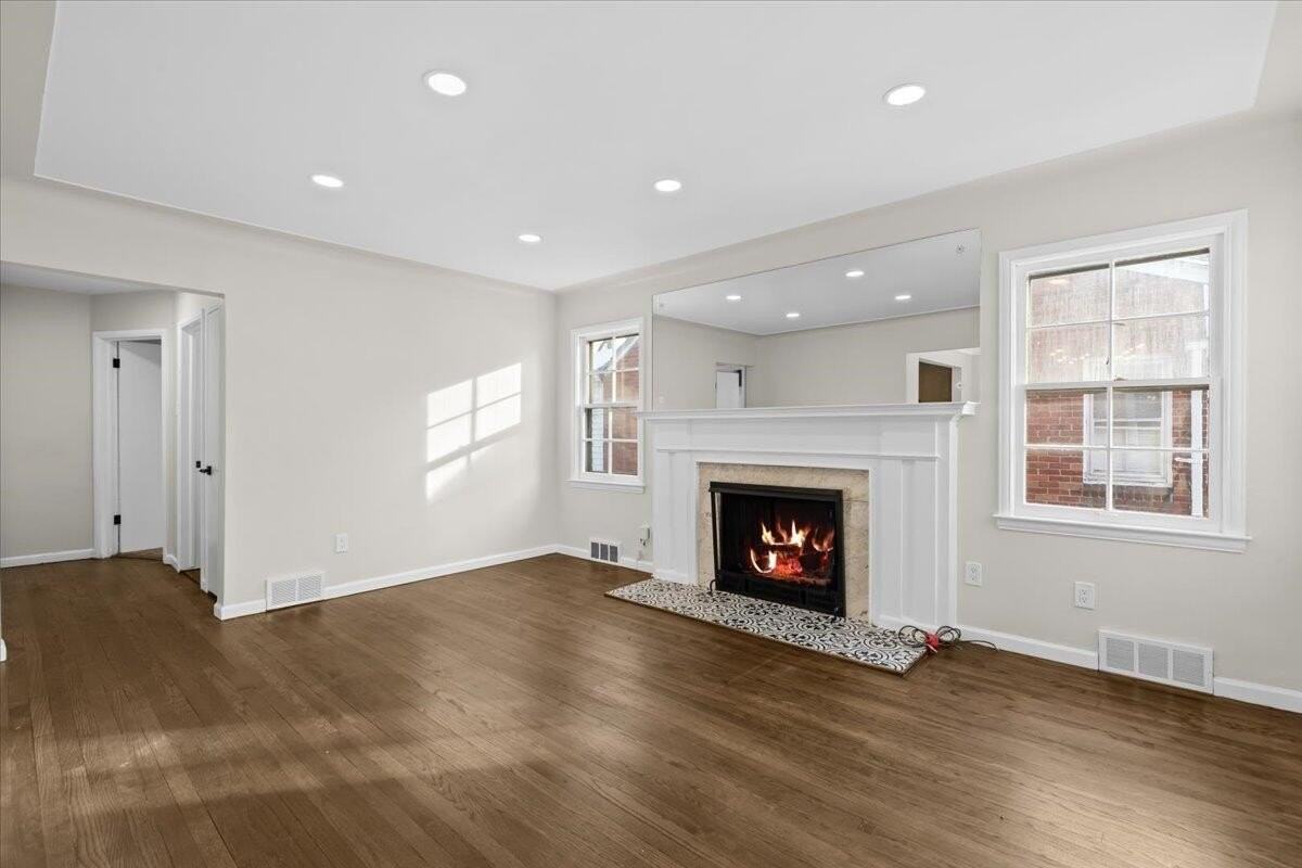 19750 Prest St - Photo 6 of 30