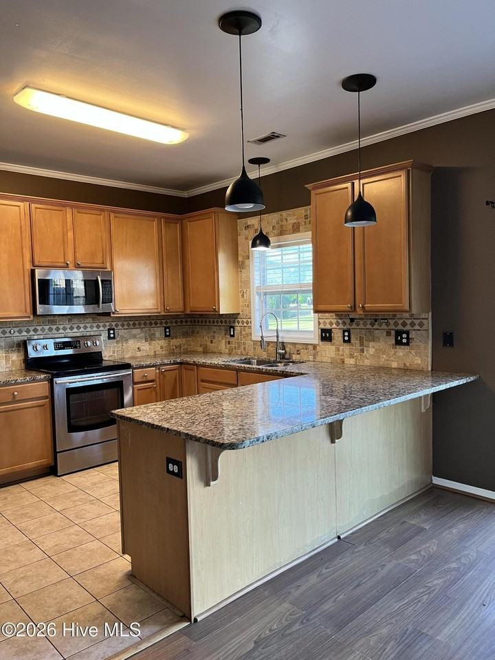 108 Marvin Glen Ct - Photo 5 of 15