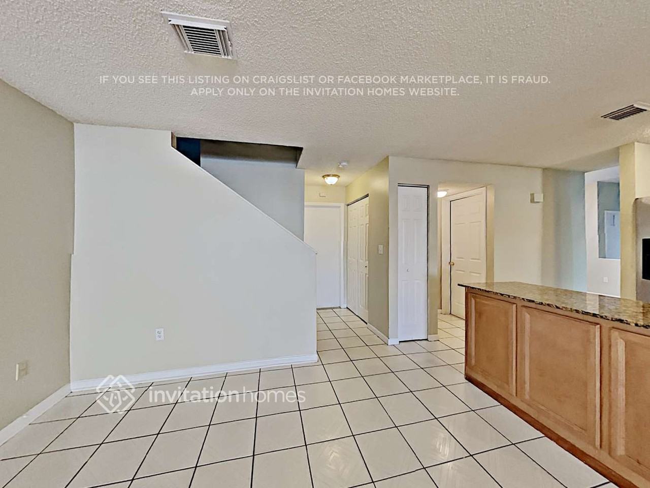 670 Thornridge Ave - Photo 6 of 19