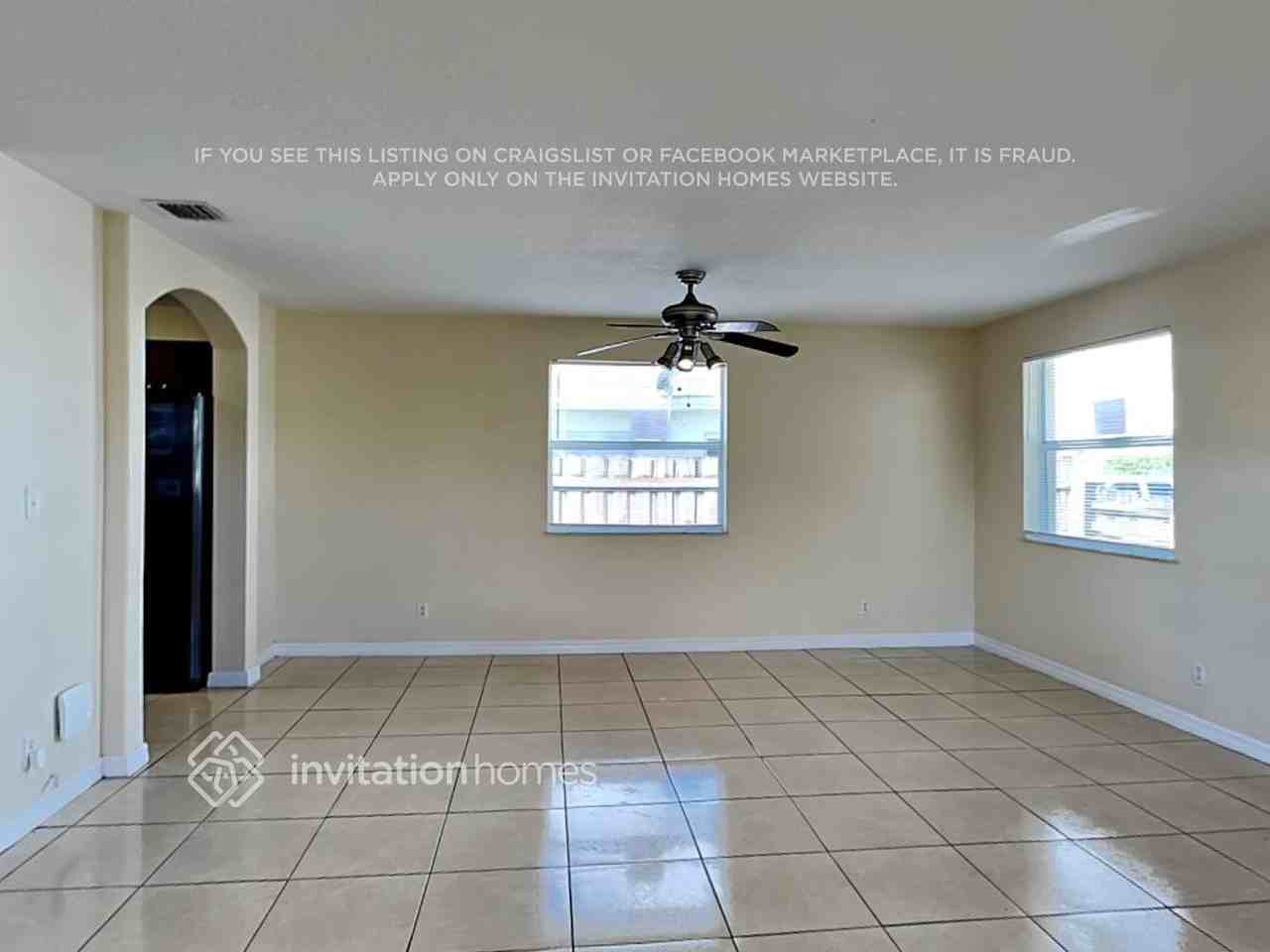 823 Nw 7th St - Photo 6 of 16