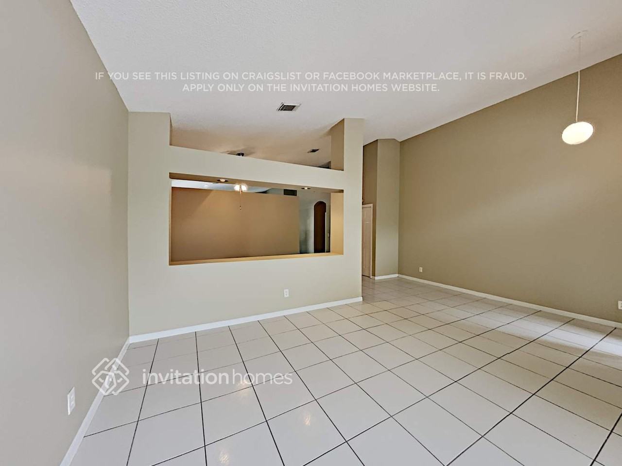 1495 Sw 105th Ave - Photo 5 of 21