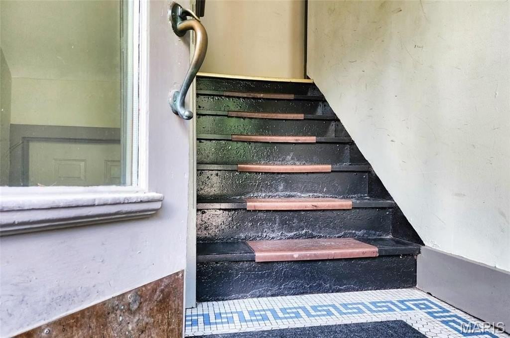 3654 Shaw Blvd #2EAST - Photo 3 of 17