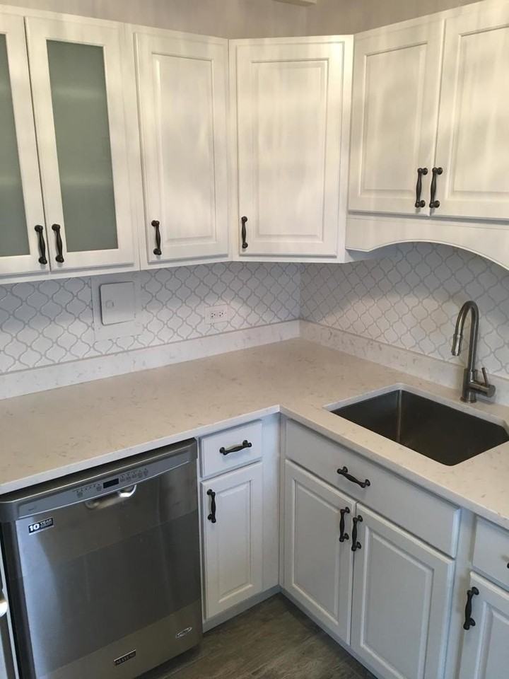 6161 N Hoyne Ave Apt 512 #512 - Photo 3 of 12