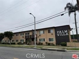 featured image of 3060 Vineland Ave #7