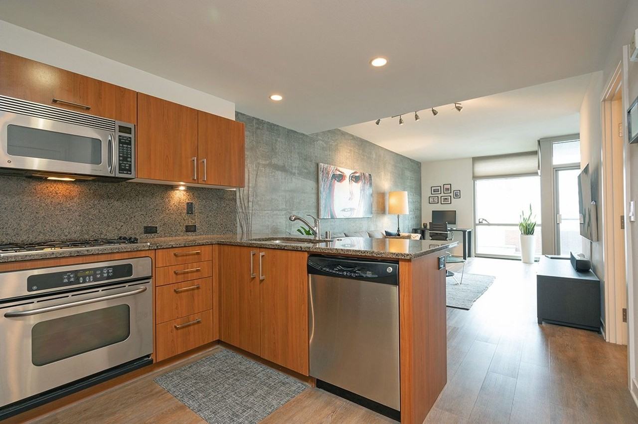 800 The Mark Ln #402 - Photo 5 of 28