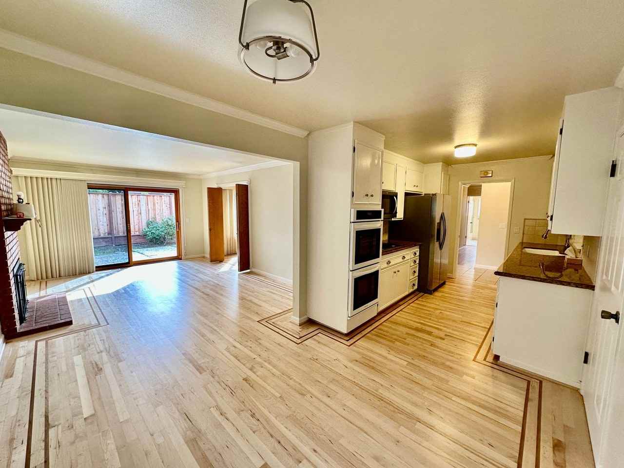 888 Forest Ridge Dr - Photo 2 of 17