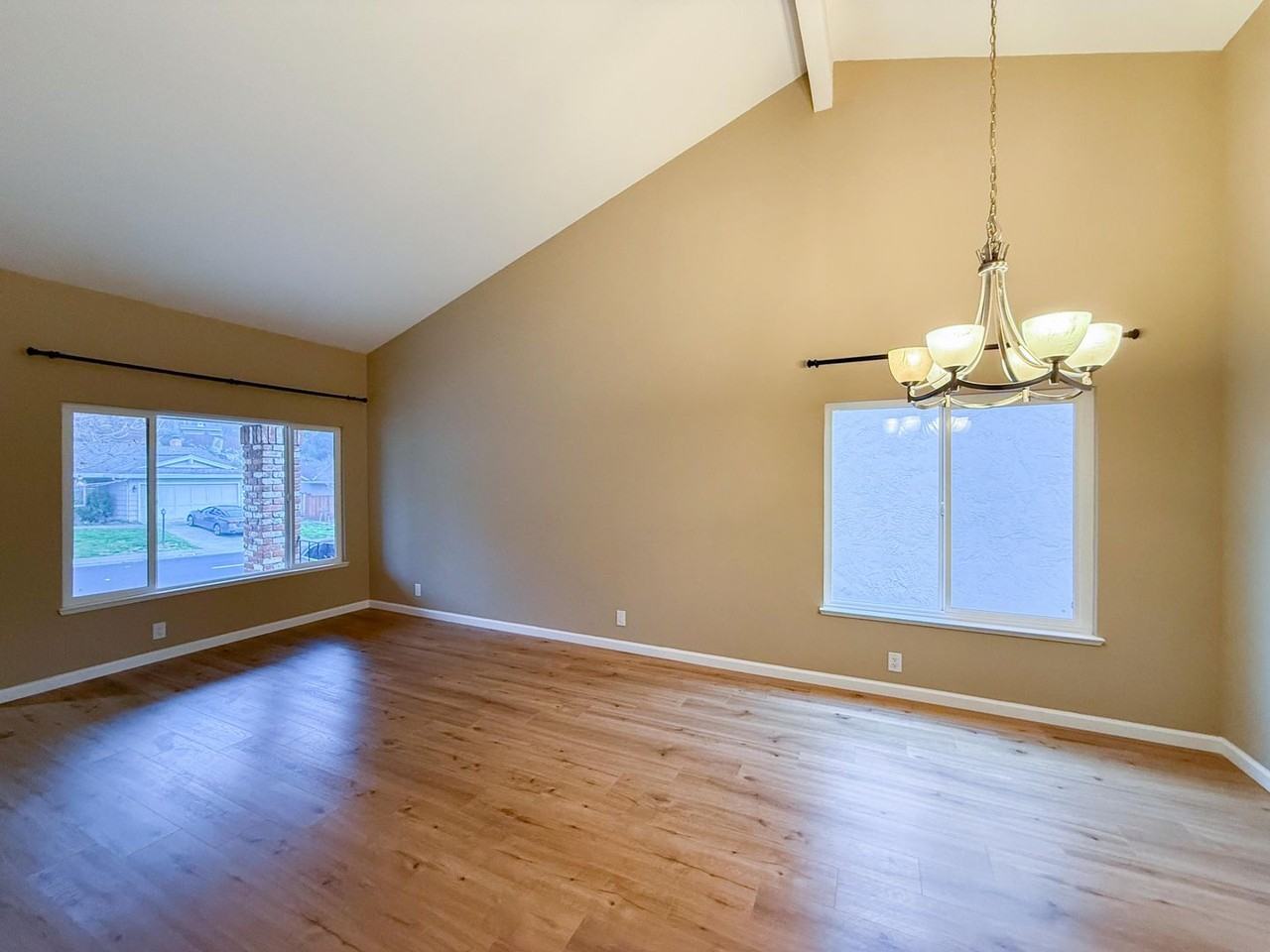 2483 Talavera Dr - Photo 3 of 32