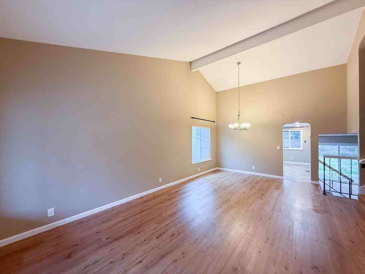 2483 Talavera Dr - Photo 4 of 32