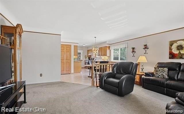 6900 Crestwood St - Photo 2 of 15