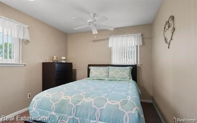 6900 Crestwood St - Photo 5 of 15