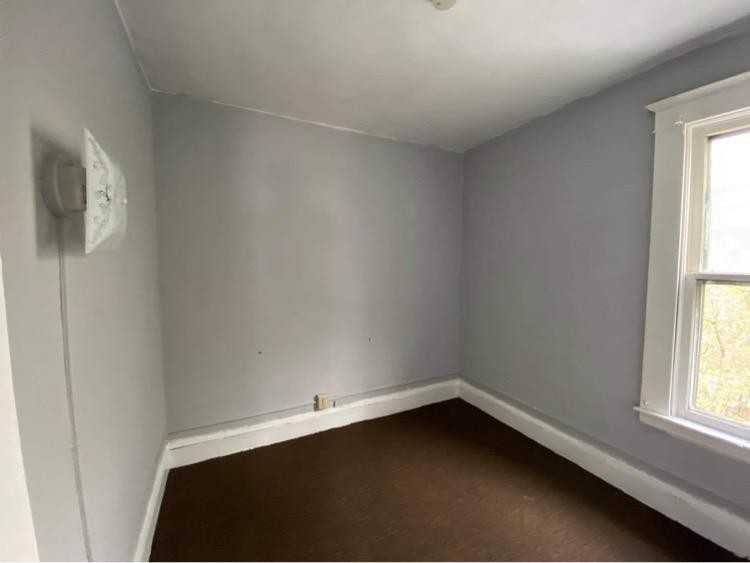 Highland Ave W - Photo 2 of 4