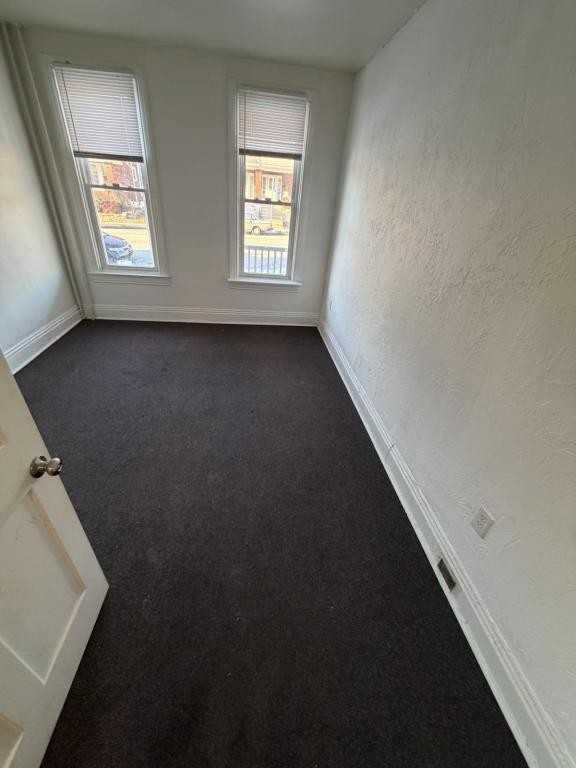 302 W Cottage Pl - Photo 7 of 12