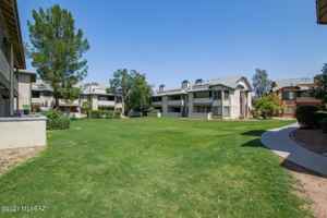 featured image of 1668 W Park Wood Ln