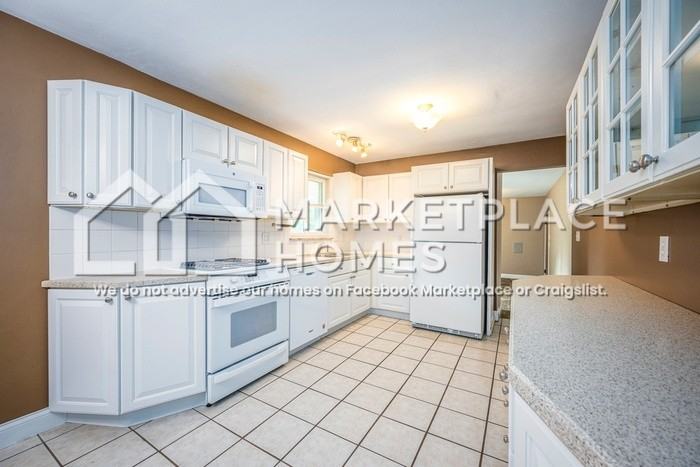 2820 Oriole Dr - Photo 7 of 25