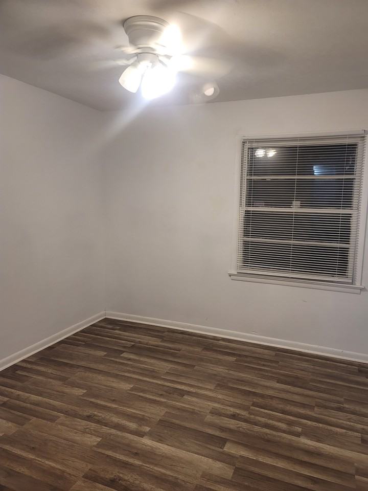 1206 Wedemeyer Rd - Photo 4 of 6