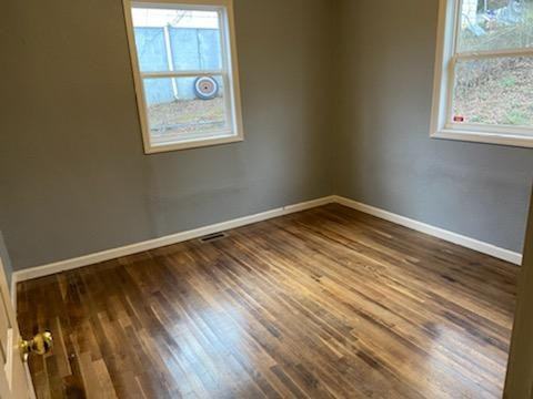 2423 Larkwood Ln - Photo 7 of 12