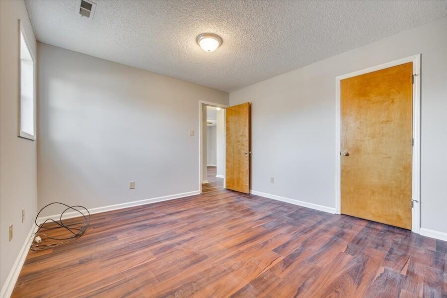 111 Shiles Rd #110 - Photo 5 of 7