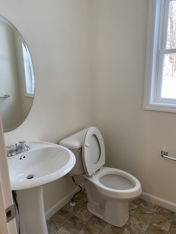 43 Firehouse Rd #43D - Photo 7 of 17