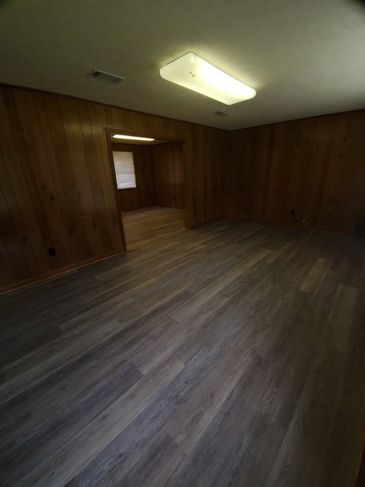 205 West St Sw - Photo 3 of 14