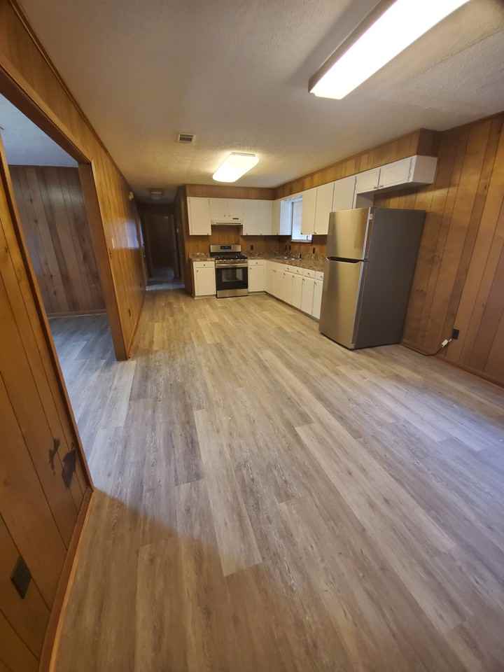 205 West St Sw - Photo 6 of 14