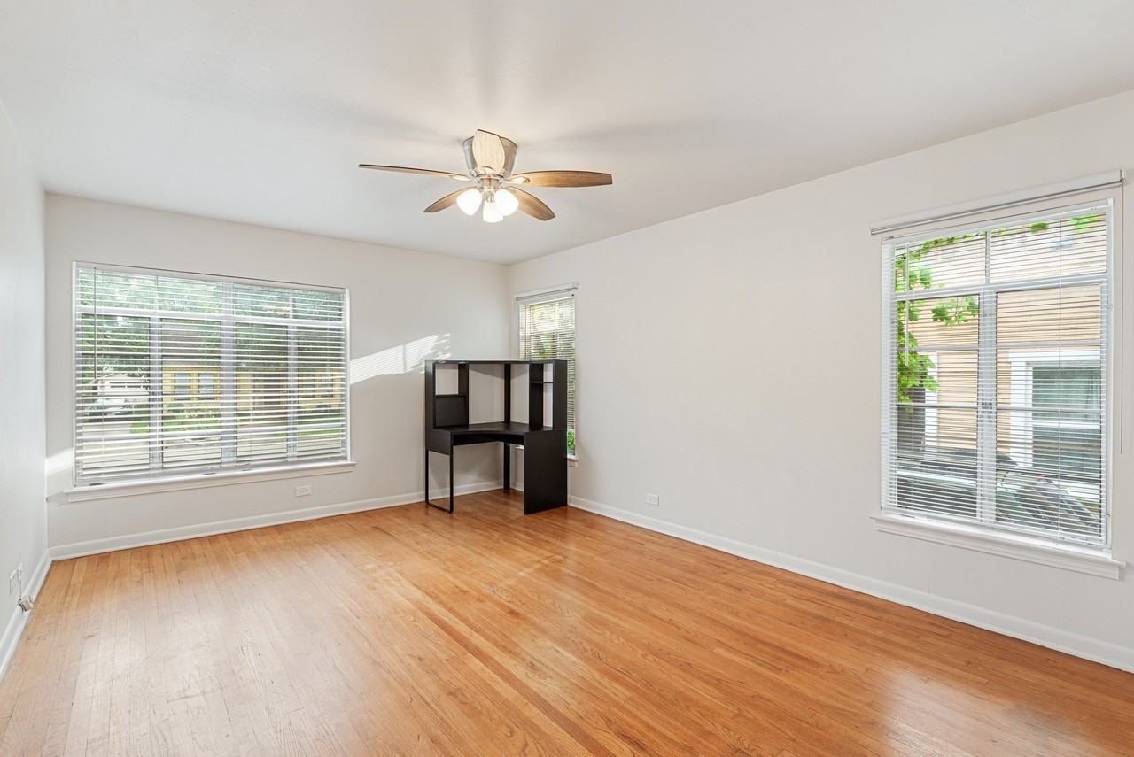 417 W Gramercy Pl #2 - Photo 7 of 16