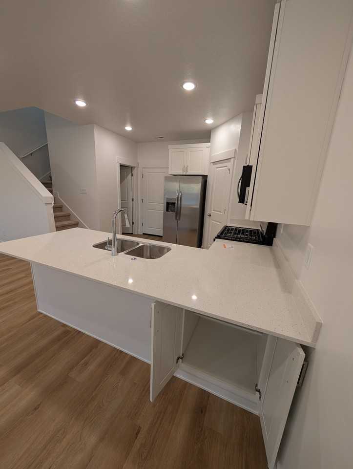 258 Wn - Photo 5 of 24