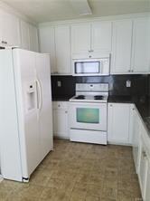 8845 Jamac Ln - Photo 3 of 5