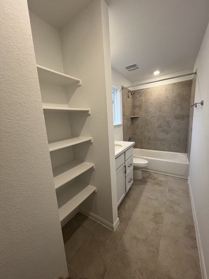 848 Long Run - Photo 6 of 11