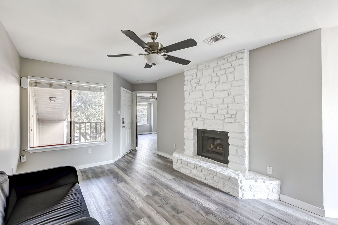 1740 Timber Ridge Rd - Photo 6 of 25