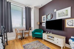 featured image of 925 Common St