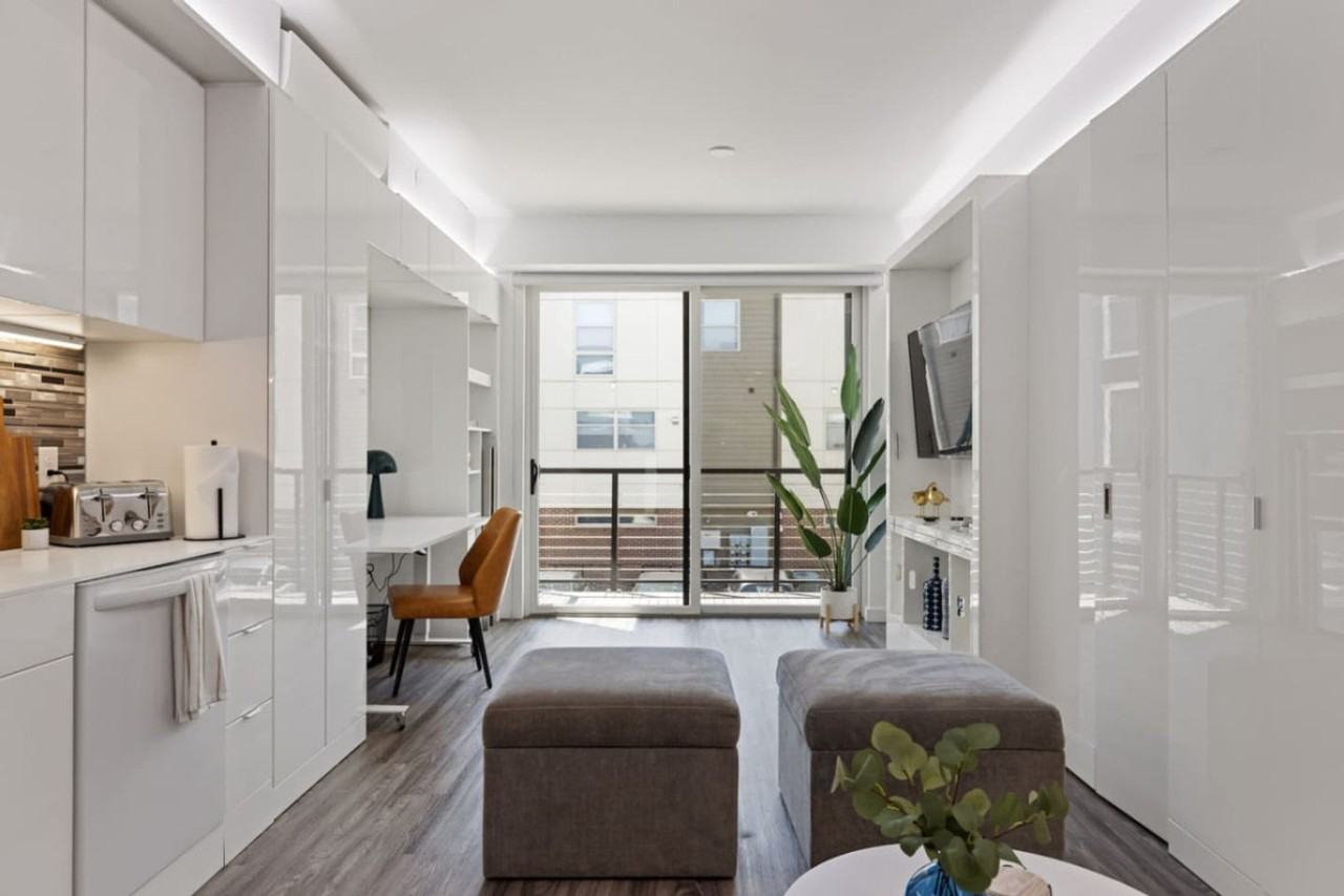 12607 Larchmere Blvd #1335759P - Photo 5 of 46