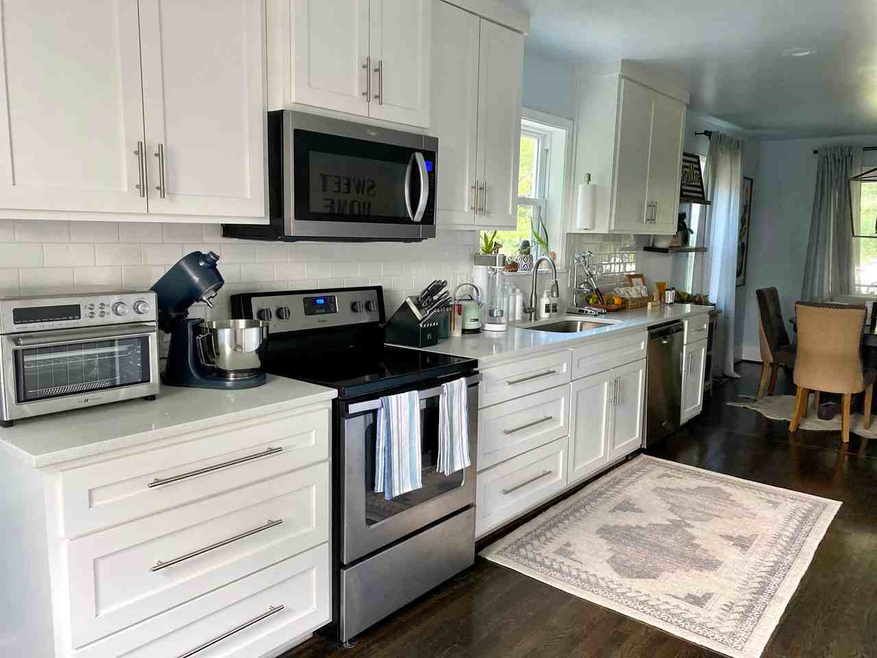 4274 4th Ave S #1019295P - Photo 4 of 32