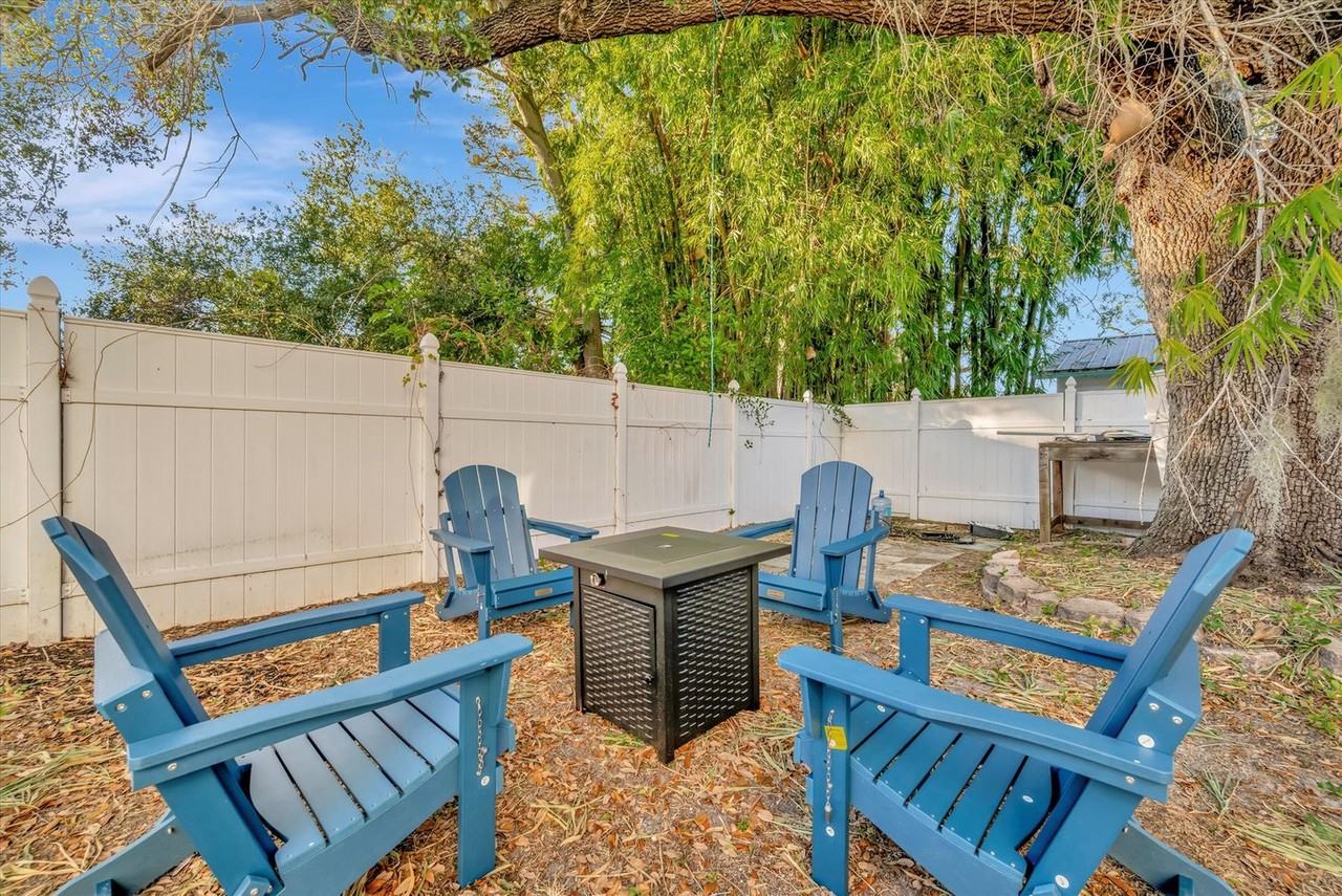 207 6th St N #1406267P - Photo 7 of 19