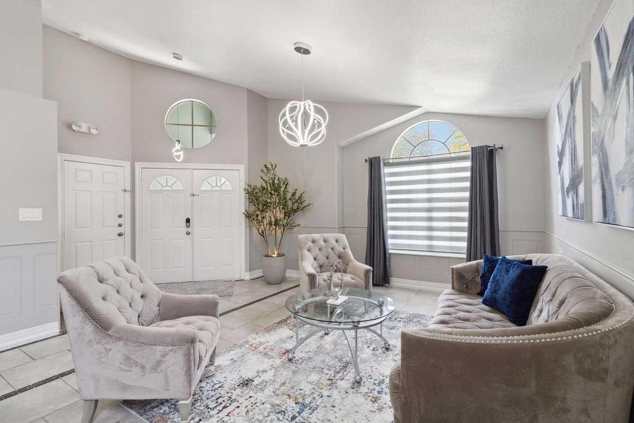 4931 Dunmore Ln #1406270P - Photo 3 of 34