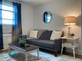 featured image of 905 Hill St