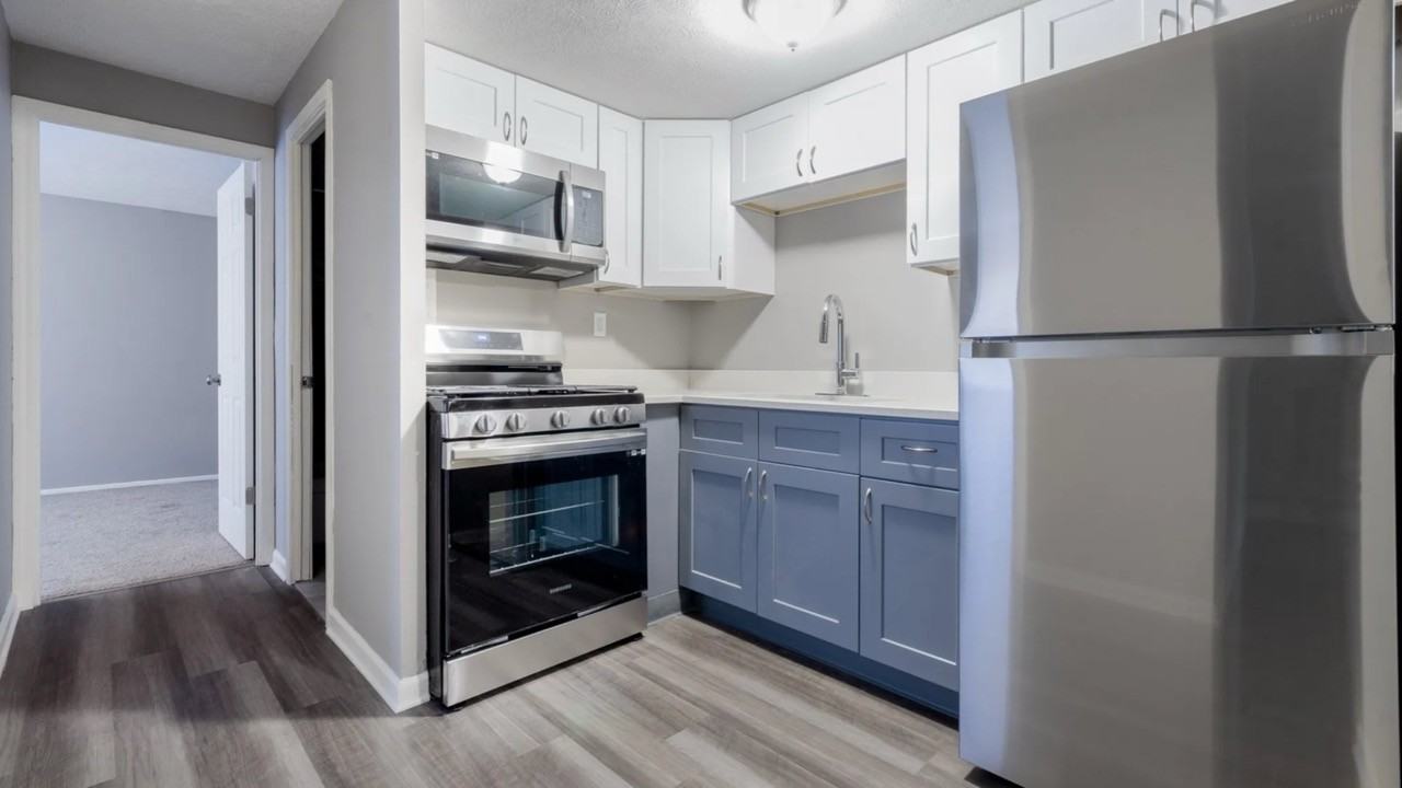 Weeping Cherry Village - Photo 5 of 13