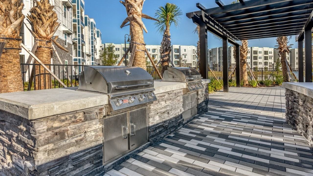 Venice Isles Luxury Apartments - Photo 5 of 24