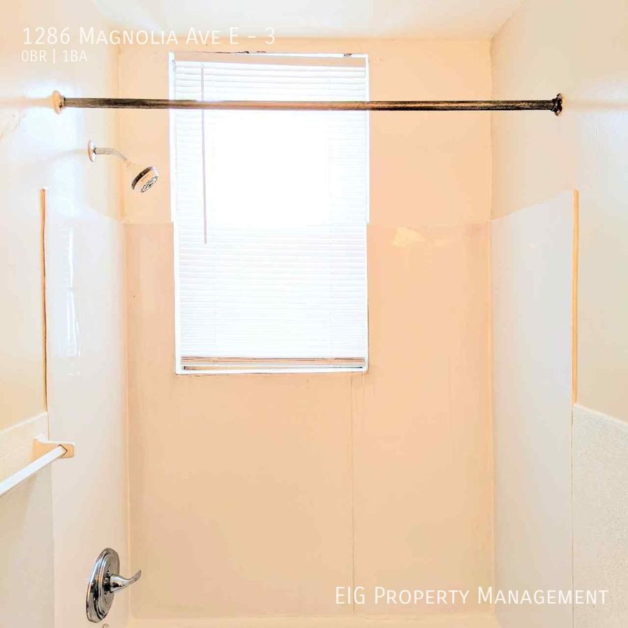 Parklawn - Photo 6 of 50