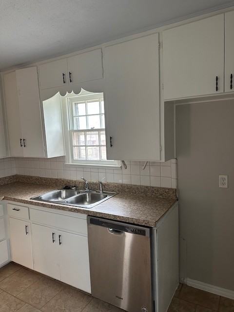 4024 Northwest 32nd Street - Photo 7 of 14