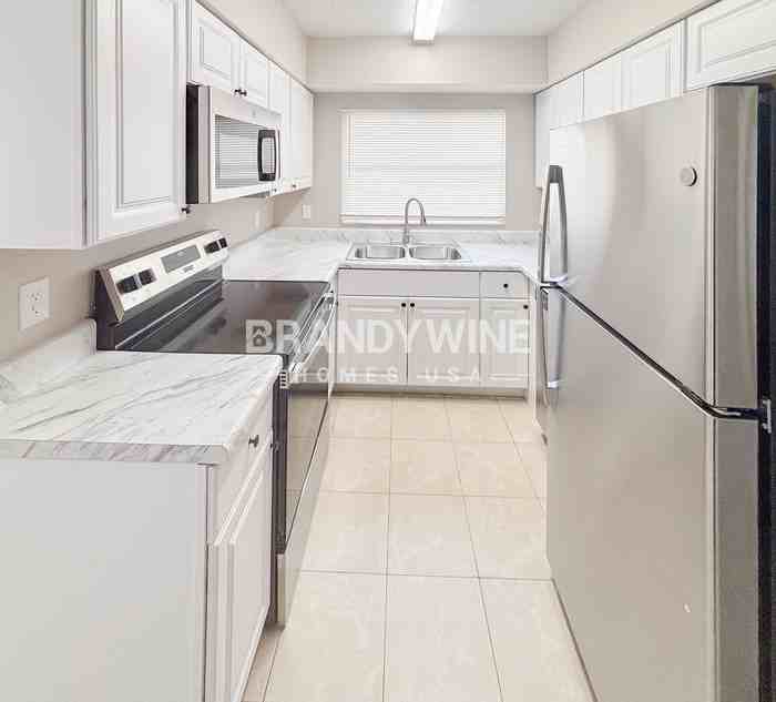 318 Terrace Dr - Photo 7 of 27