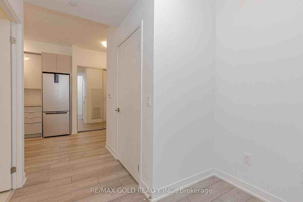 10 Abeja Street #2517 - Photo 7 of 20