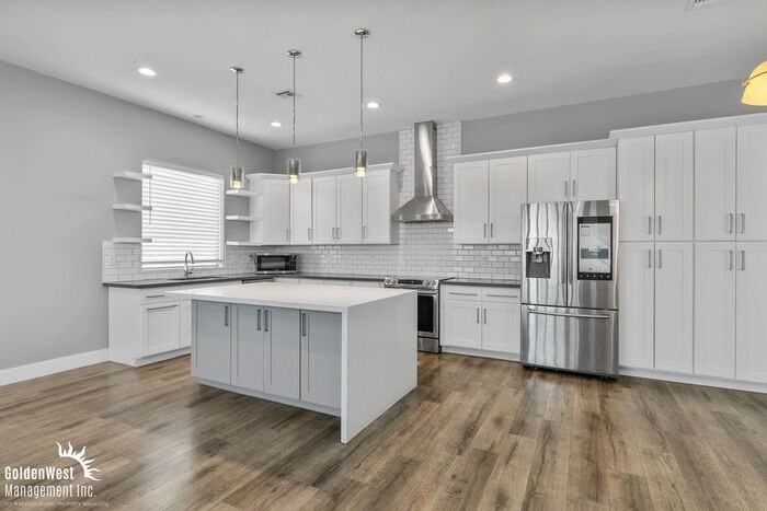 813 E Fairmount Ave - Photo 6 of 36