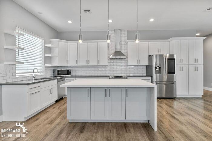 813 E Fairmount Ave - Photo 7 of 36