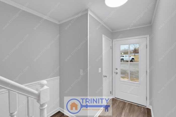 100 Lynn Cir - Photo 7 of 28