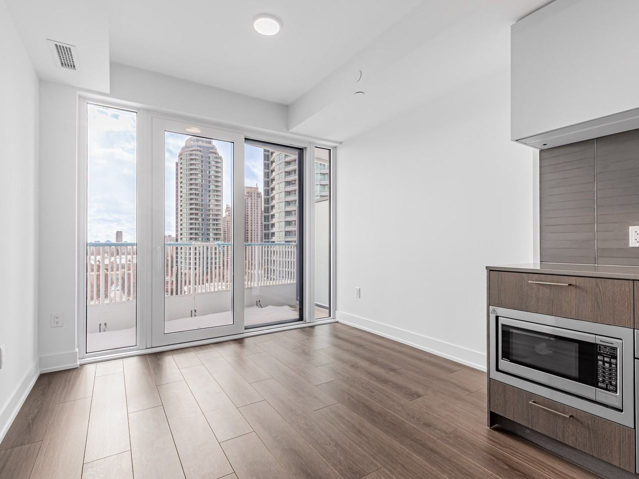 36 Olive Avenue #710 - Photo 7 of 15