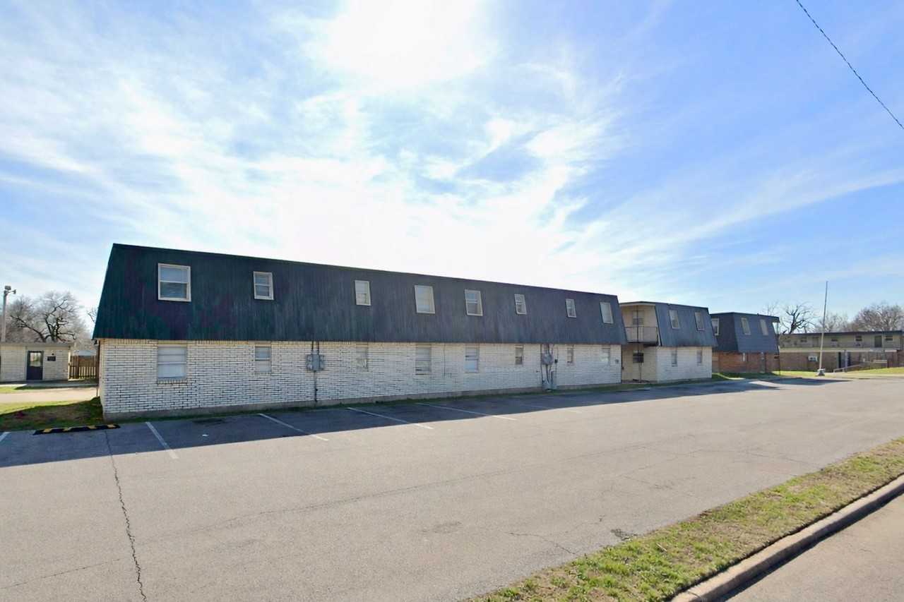 1314 Nw Irwin Ave #52 - Photo 2 of 4